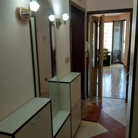 Peyo Yavorov 44 * Варна